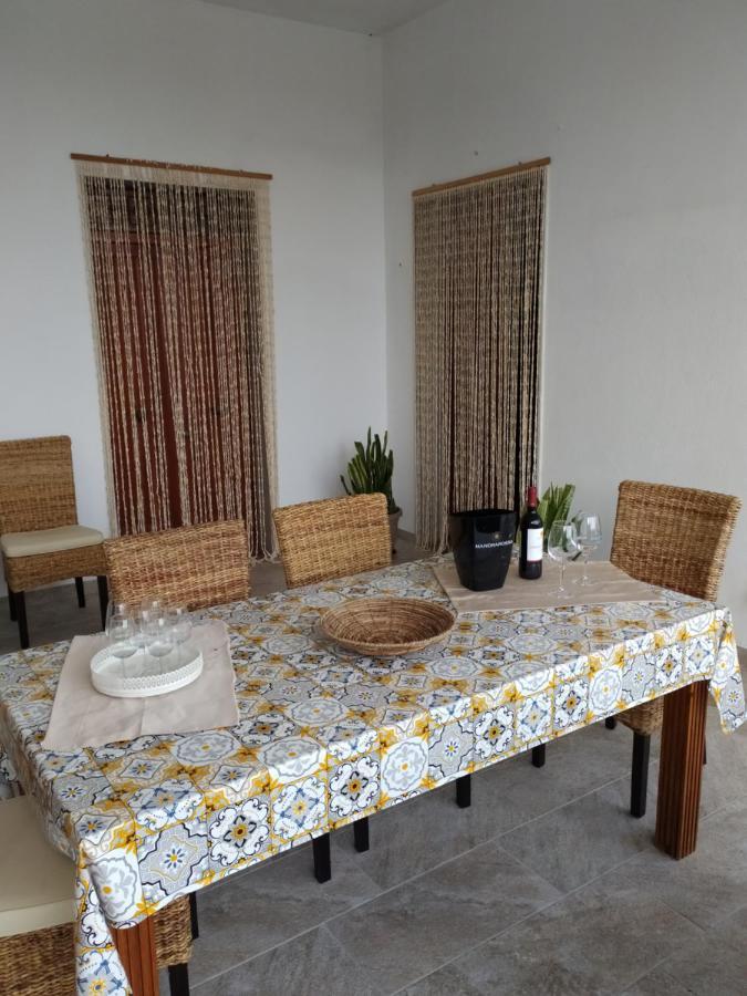 Garden house Villa Menfi Buitenkant foto